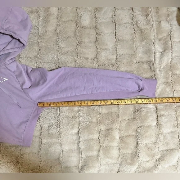 Gymshark Cropped Hoodie Size Medium - Picture 7 of 7